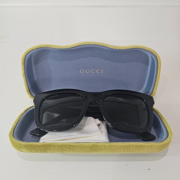 326S BRAND NEW GUCCI 326S SUNGLASSES